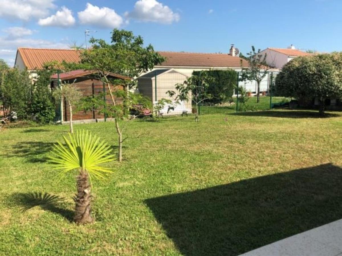 Maison Recente 5 Pers, Proche Mer Et Bourg, Jardin, Barbecue, Wifi, Animaux Sur Demande - Fr-1-476-165 Grues Luaran gambar